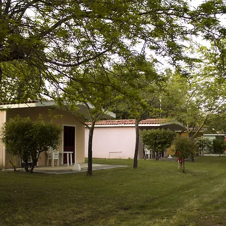 Garden River - 酒店 *