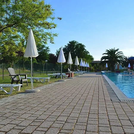 Garden River - Altidona